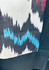 Nela Luxus-Ikat-Seidenmantel