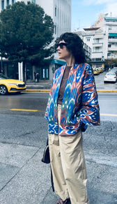 Anna Luxus-Ikat-Seidenjacke