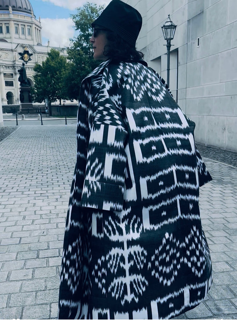 Vida Ikat Silk Coat