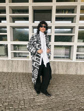 Vida Ikat-Seidenmantel
