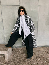 Vida Ikat-Seidenmantel